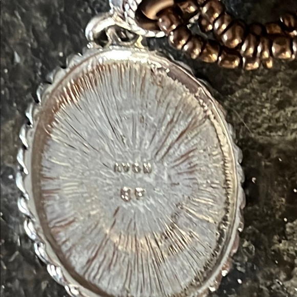 Vintage AVON tigers eye and wood bead necklace and earring set - Picture 8 of 11